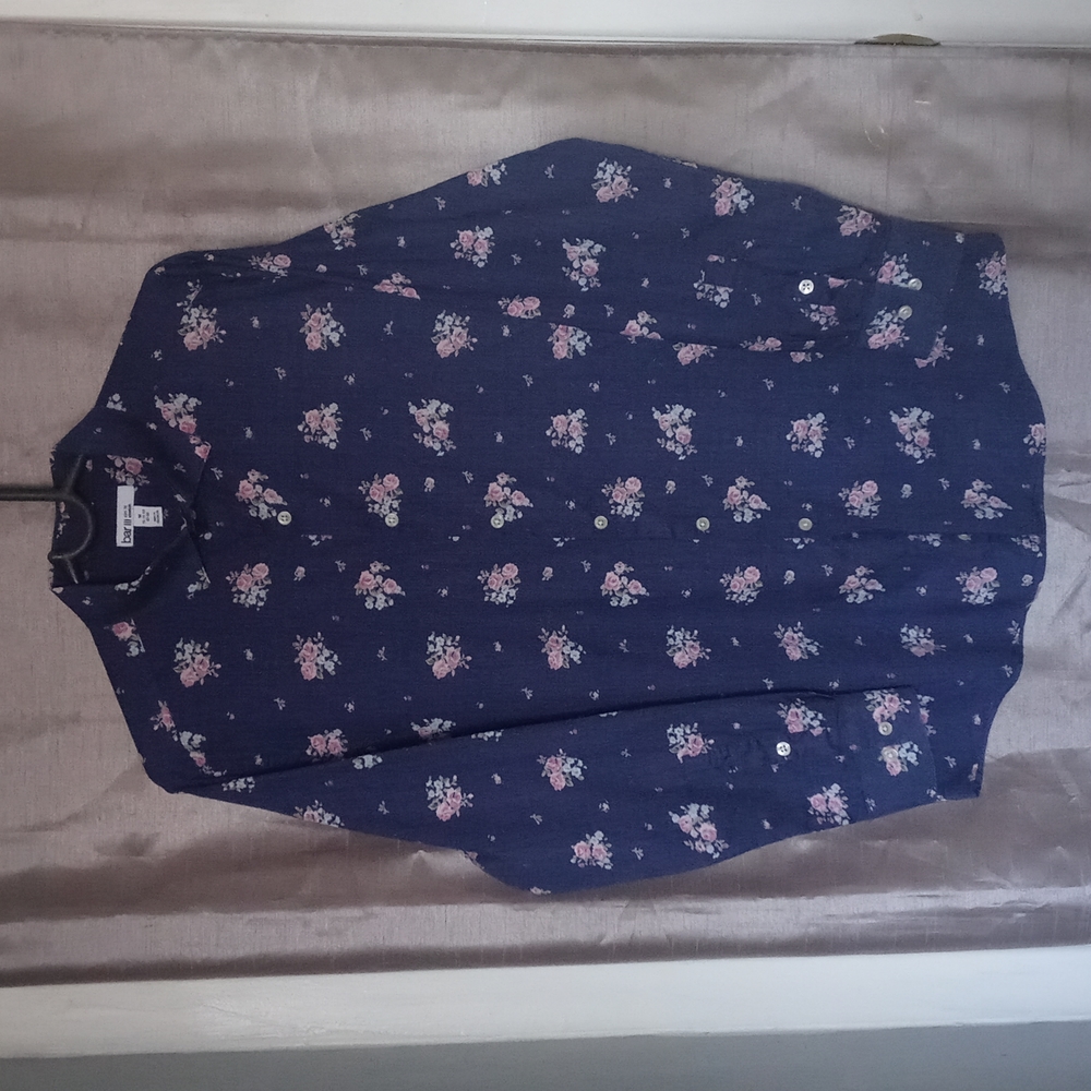 Bar III - 100% Cotton Shrit in Navy/ Pink (Medium - 15-15.5 Neck / 32-33 Sleeves